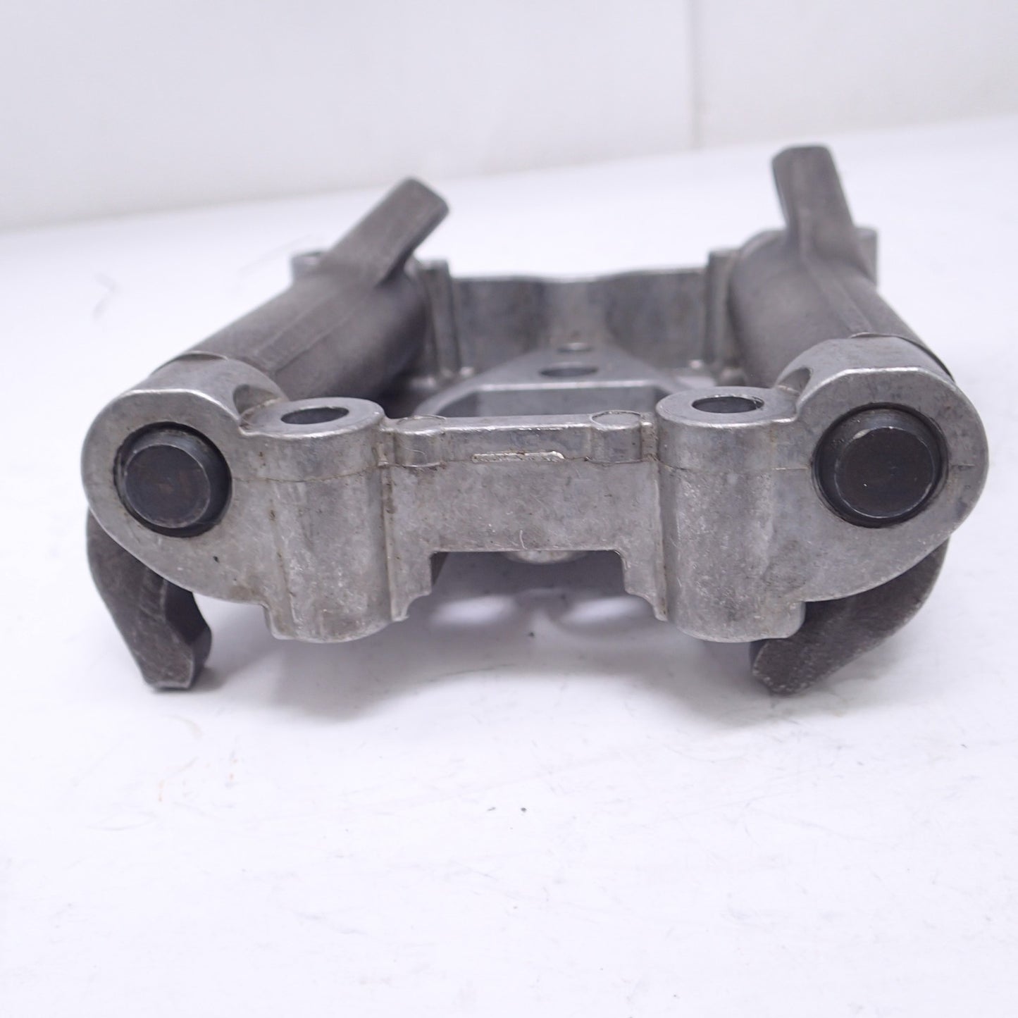 HARLEY DAVIDSON GENUINE TWIN CAM ROCKER ARM SUPPORTS 17593-99 ROCKER LOCKERS