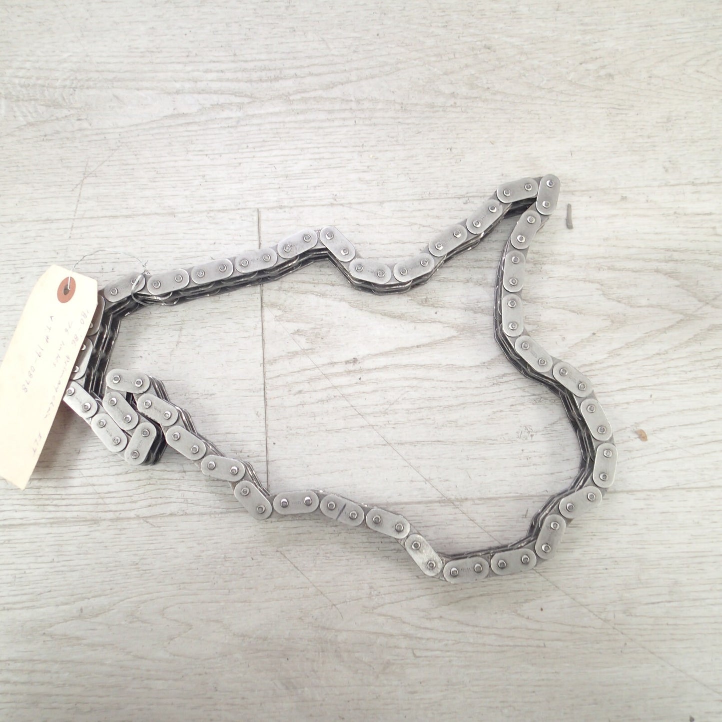 V-Twin Manufacturing Canada – York 76 Link Primary Chain – 19-0878 USED