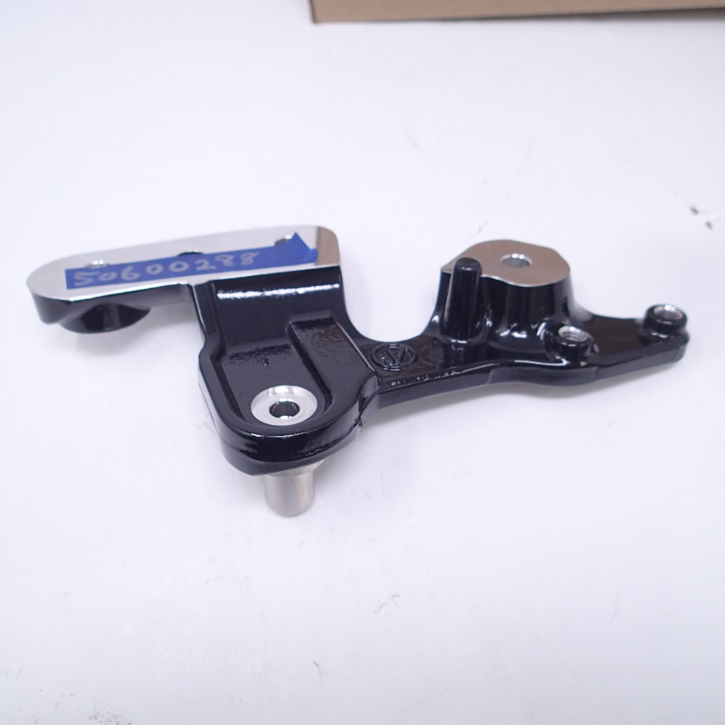 HARLEY DAVIDSON SOFTAIL BLACK BRAKE PEDAL SUPPORT NEW -  50600288