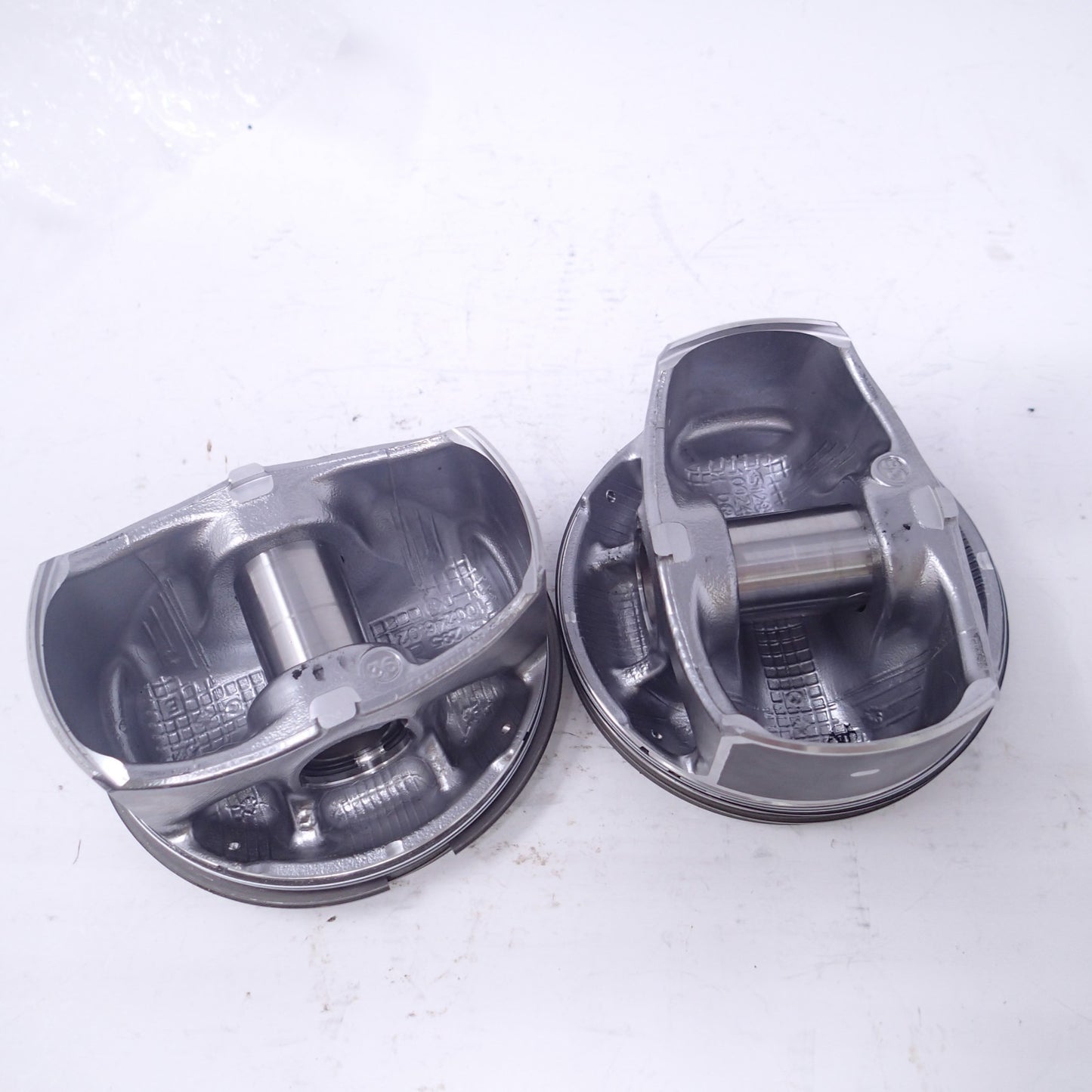 21900037 / 100 STD OEM Harley Davidson Piston 7423 E109/ 5347 E109