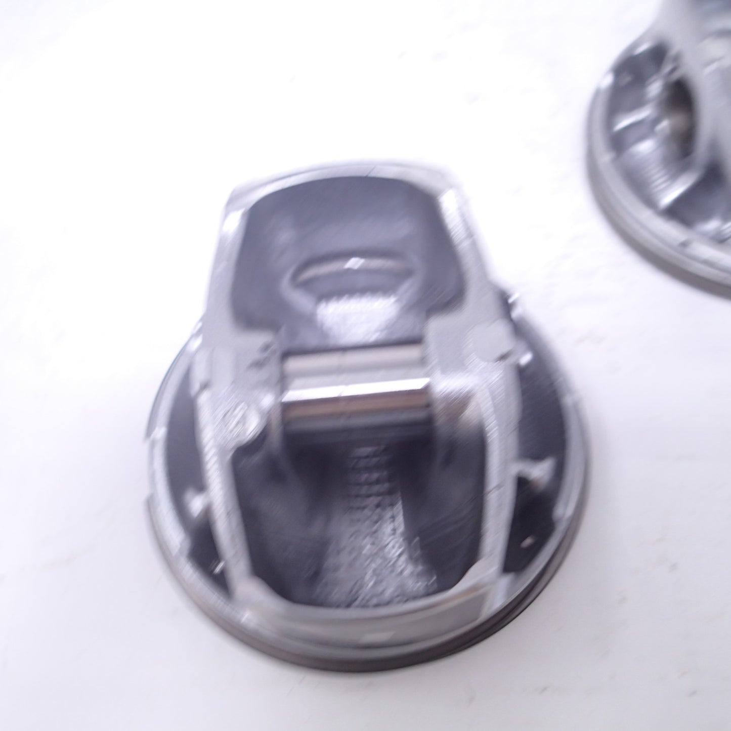 21900037 / 100 STD OEM Harley Davidson Piston 7423 E109/ 5347 E109