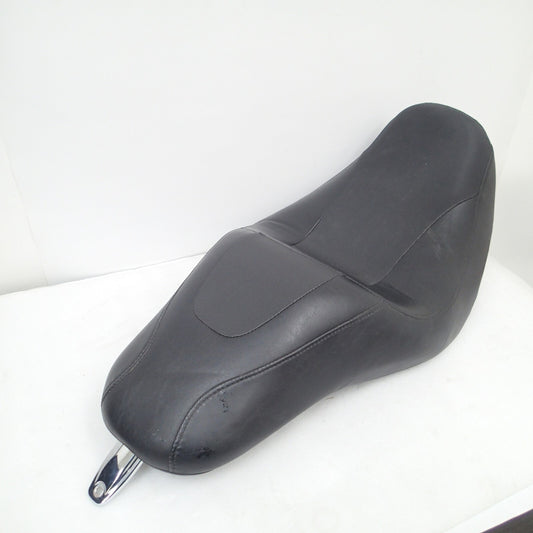 2008-2013 OEM Harley-Davidson FXDF Dyna Fat Bob Seat 53108-08 (Crack)