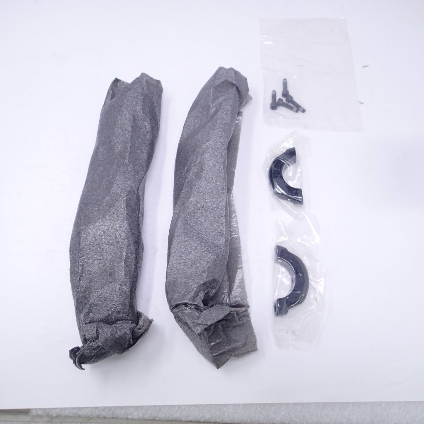 Harley Davidson Road Glide Fairing Support Kit - Gloss Black - New - 47200278