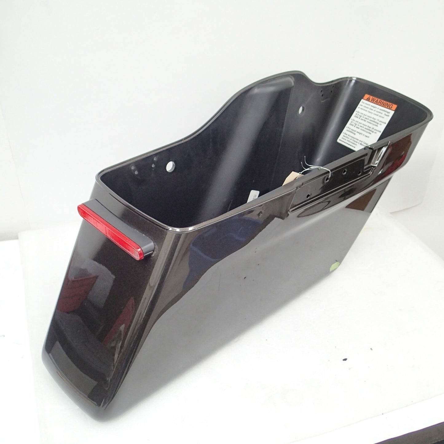 Harley Davidson Touring RIGHT Side Saddlebag Bottom RIVER ROCK GRAY 90200412