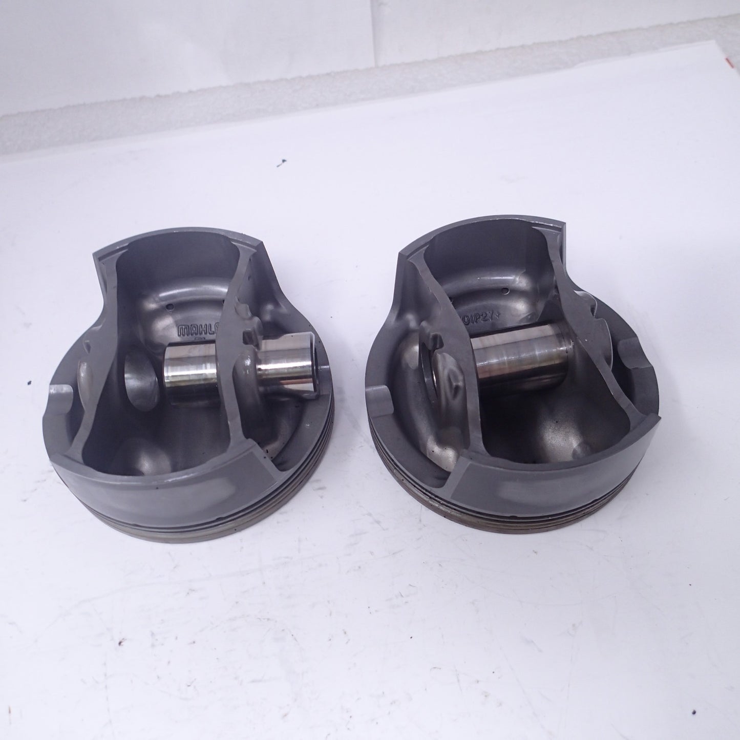 Harley-Davidson OEM M8 Piston KIT used