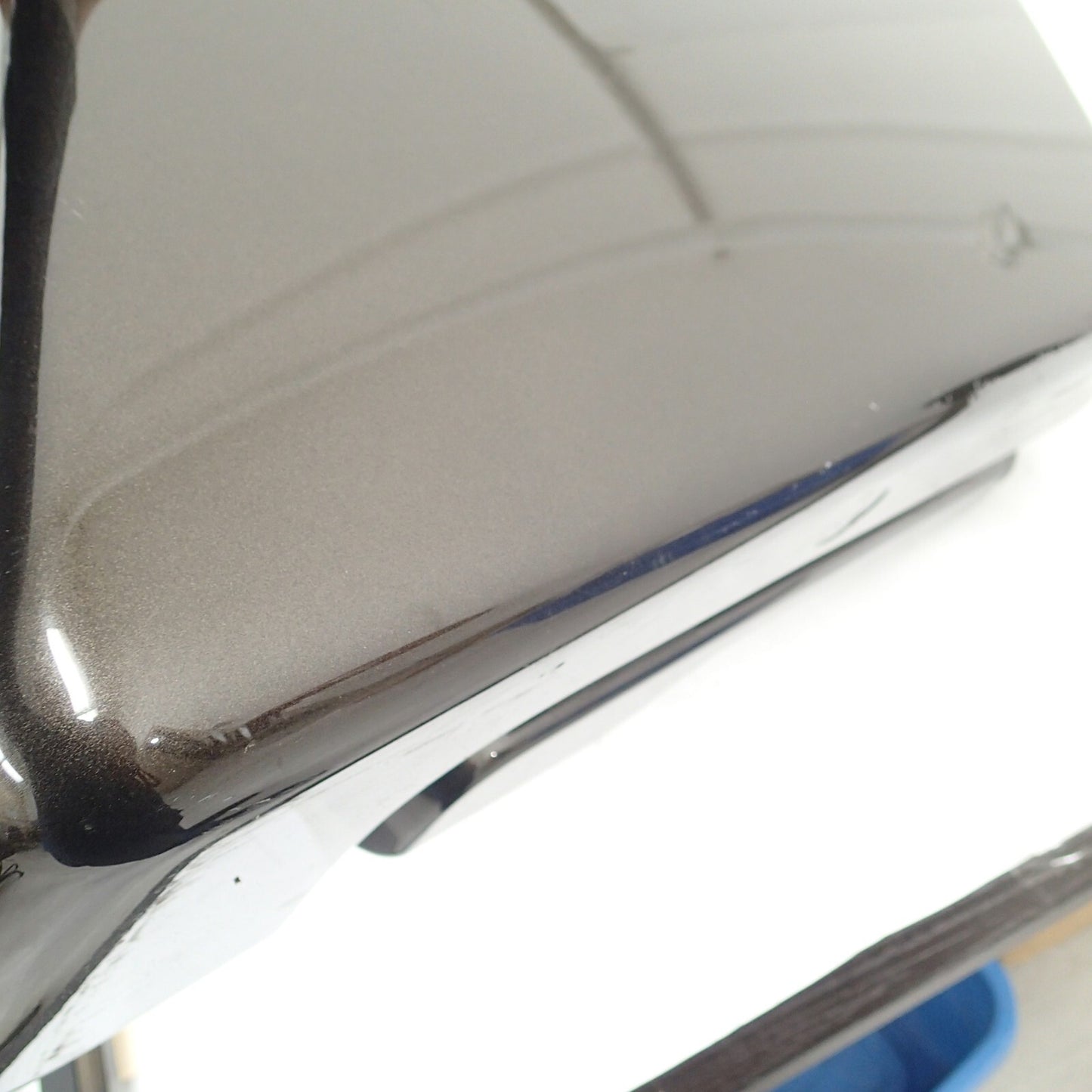 Harley Davidson Touring RIGHT Side Saddlebag Bottom RIVER ROCK GRAY 90200412