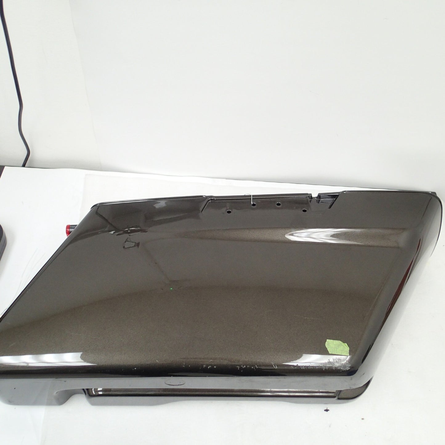 Harley Davidson Touring RIGHT Side Saddlebag Bottom RIVER ROCK GRAY 90200412