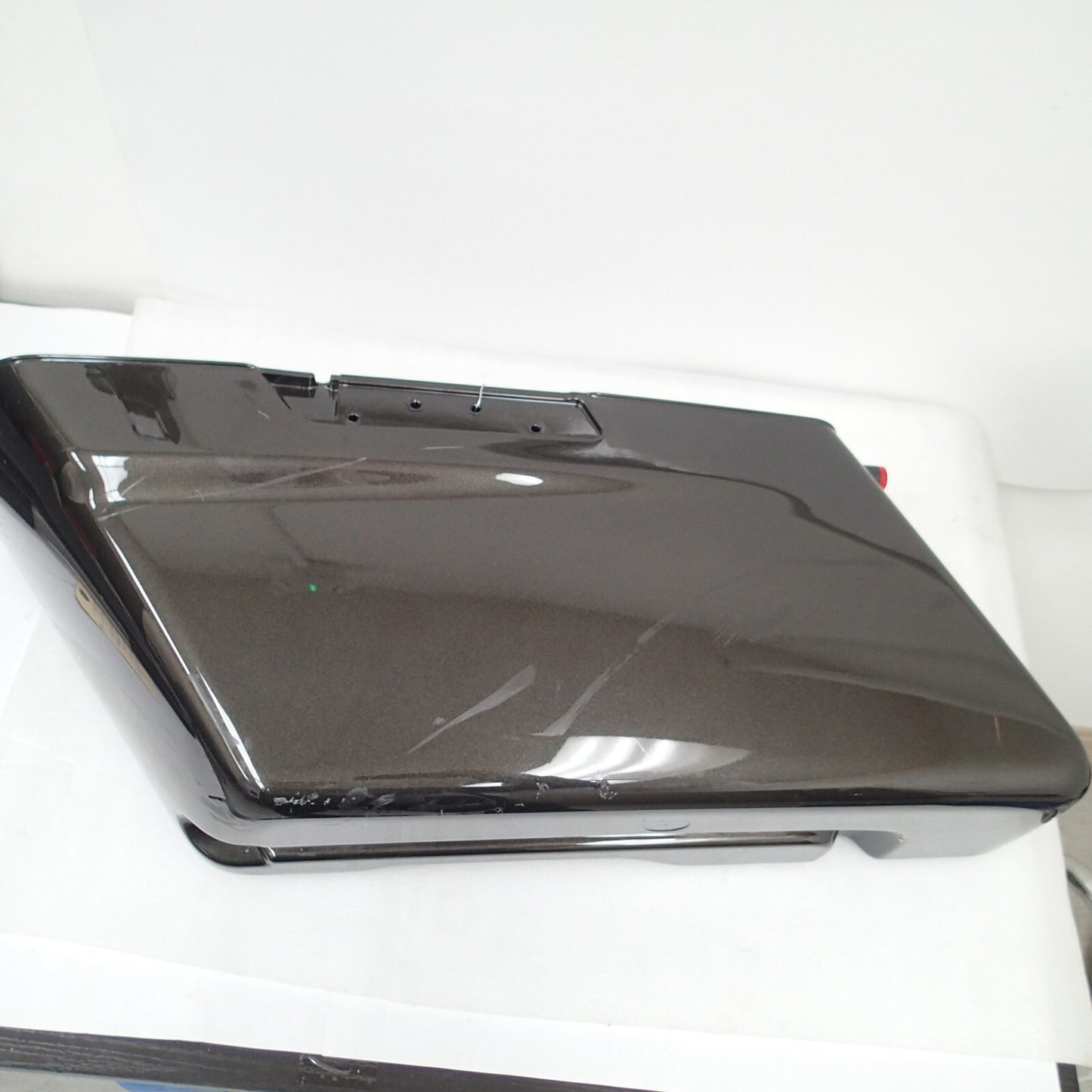 Harley Davidson Touring Left Side Saddlebag Bottom RIVER ROCK GRAY 90200414