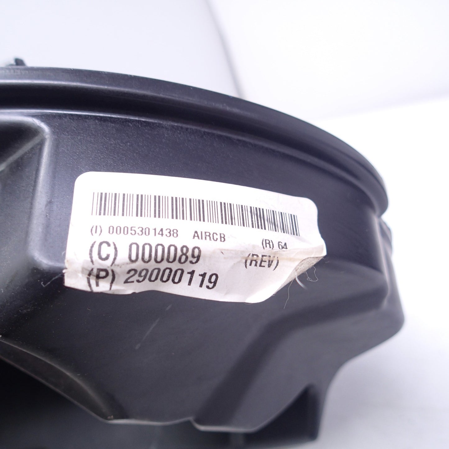 Harley Davidson OEM 17-24 114 Milwaukee 8 M8 Air Cleaner Breather Filter Black