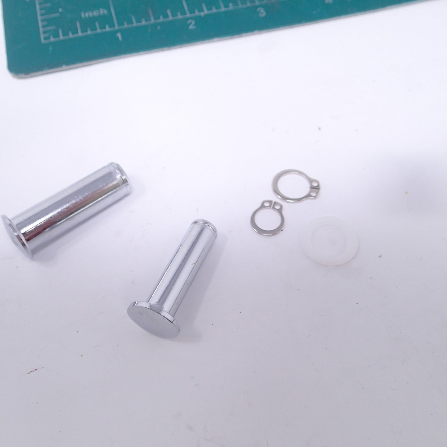 Chrome Clutch Lever & Brake Lever Pivot Pin 2008-2023 Harley Touring Electra