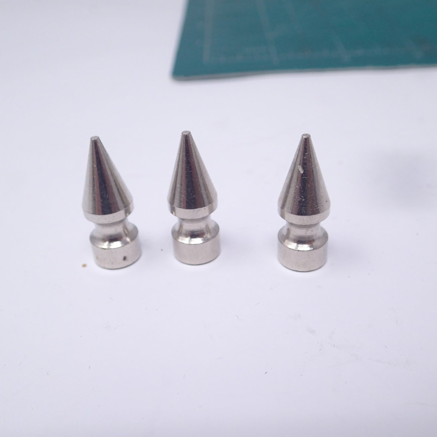 7pcs Set Cone Spikes,Metal Tree Spikes