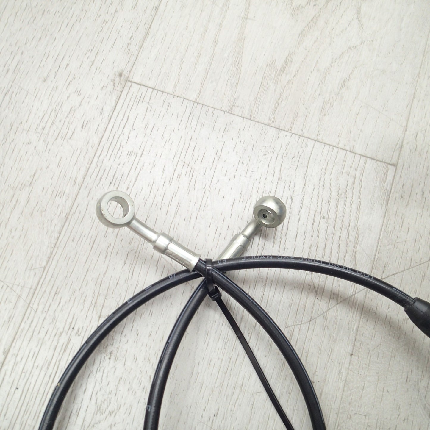 HARLEY-DAVIDSON BRAKELINE,FRT,BRDD STNLS,W 45139-08 OEM 45139-08 USED