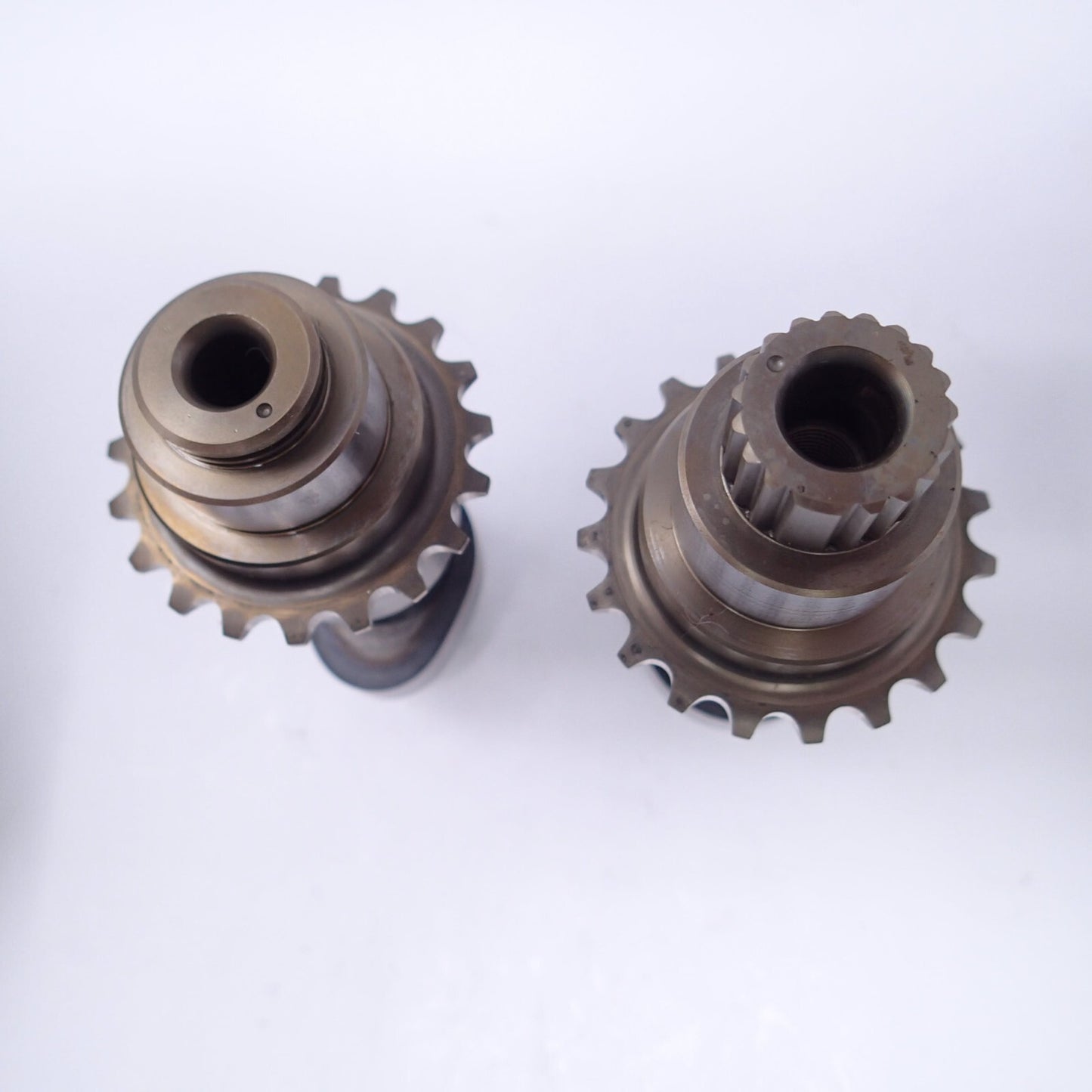 HARLEY DAVIDSON TOURING DYNA SOFTAIL CAMSHAFT CAMS TWIN CAM 24608-07A 25355-06A