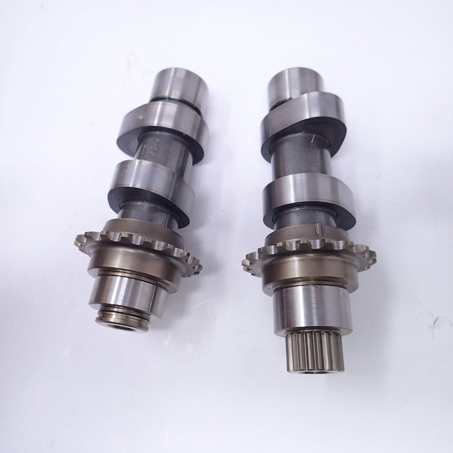 HARLEY DAVIDSON TOURING DYNA SOFTAIL CAMSHAFT CAMS TWIN CAM 24608-07A 25355-06A