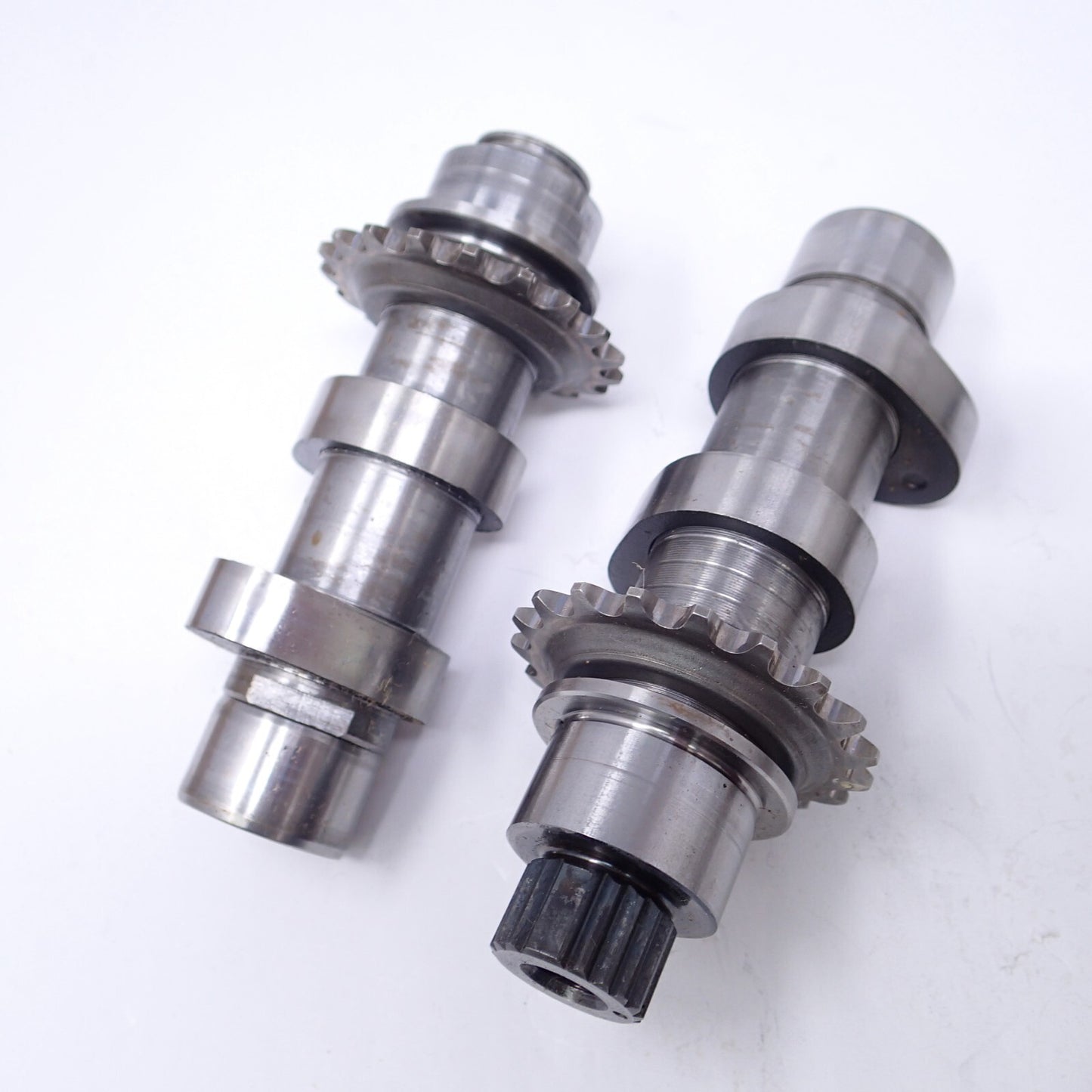 Front Rear Cam Shafts Cams 2006 Harley-Davidson DYNA® SUPER GILDE 25595-06