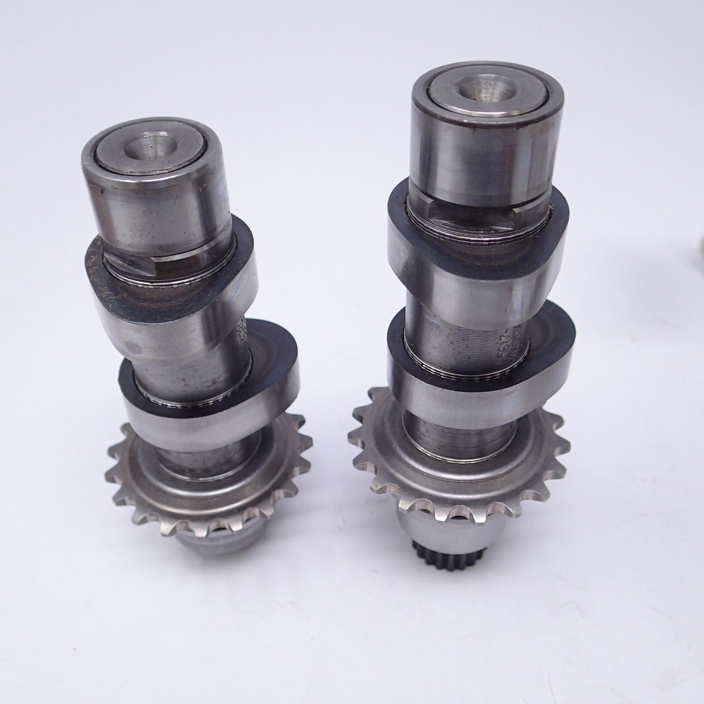 Front Rear Cam Shafts Cams 2006 Harley-Davidson DYNA® SUPER GILDE 25595-06