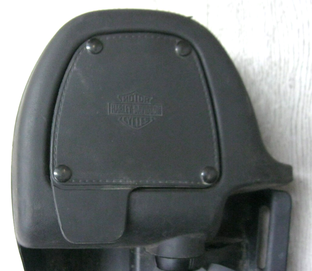 Harley-Davidson OEM 05-13 Black Touring LEFT Lower Fairing Assy.