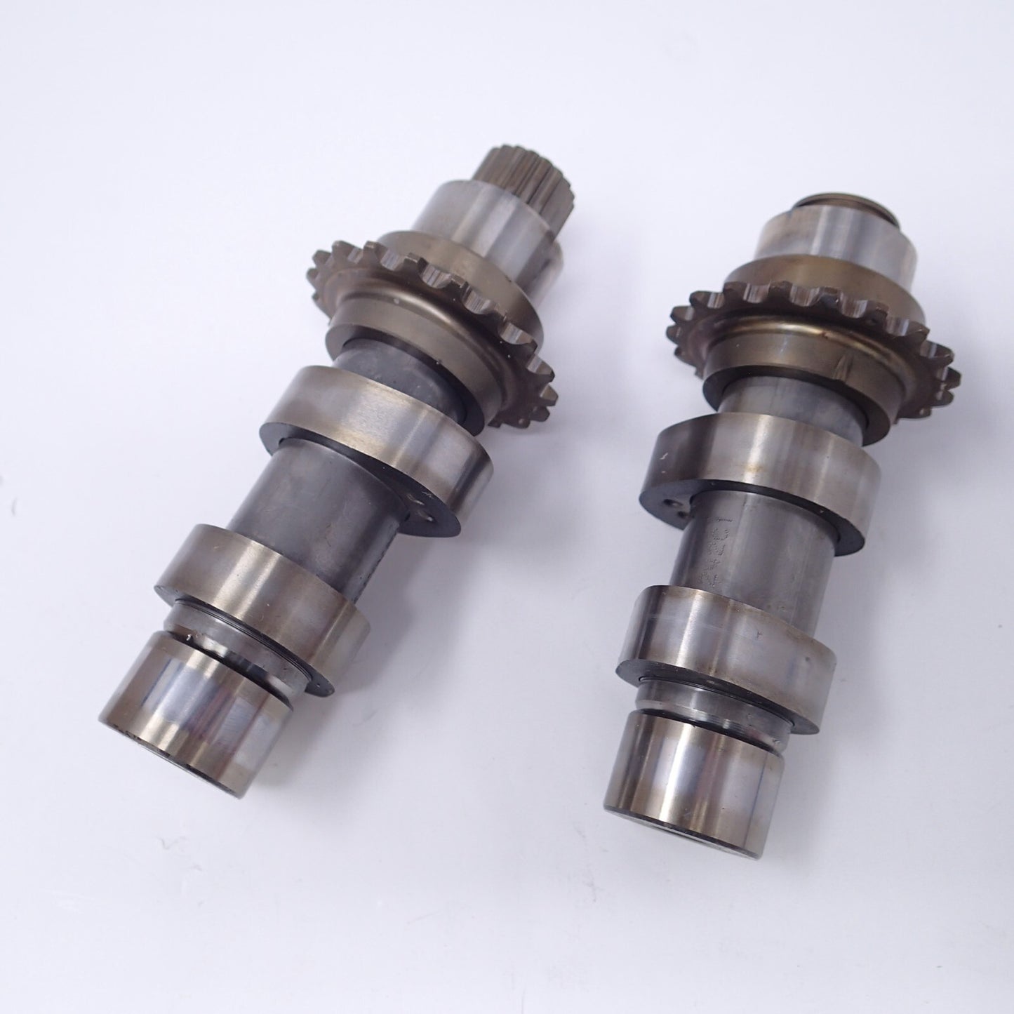 Front Rear Cam Shafts Cams 2006 Harley-Davidson DYNA® SUPER GILDE 25595-06