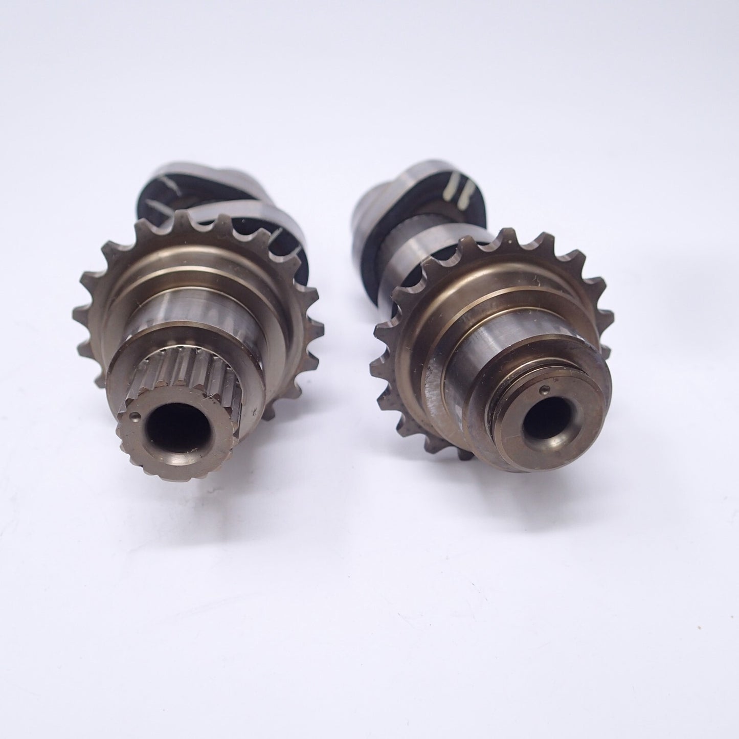 Front Rear Cam Shafts Cams 2006 Harley-Davidson DYNA® SUPER GILDE 25595-06