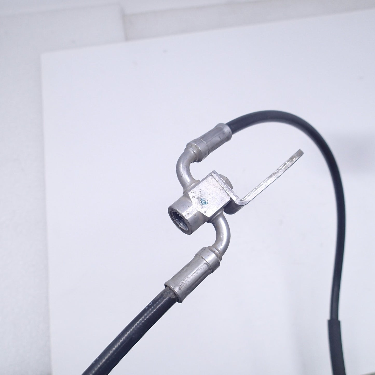 HARLEY-DAVIDSON BRAKE  Line USED OEM 42261-11 FAT BOY