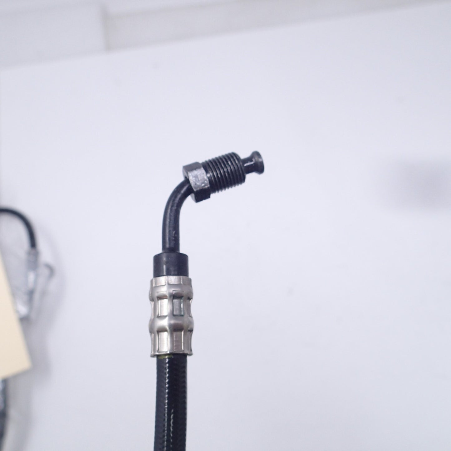 Harley-Davidson BRAKE LINE ABS FRONT MASTER CYLINDER TO MANIFOLD 41800618