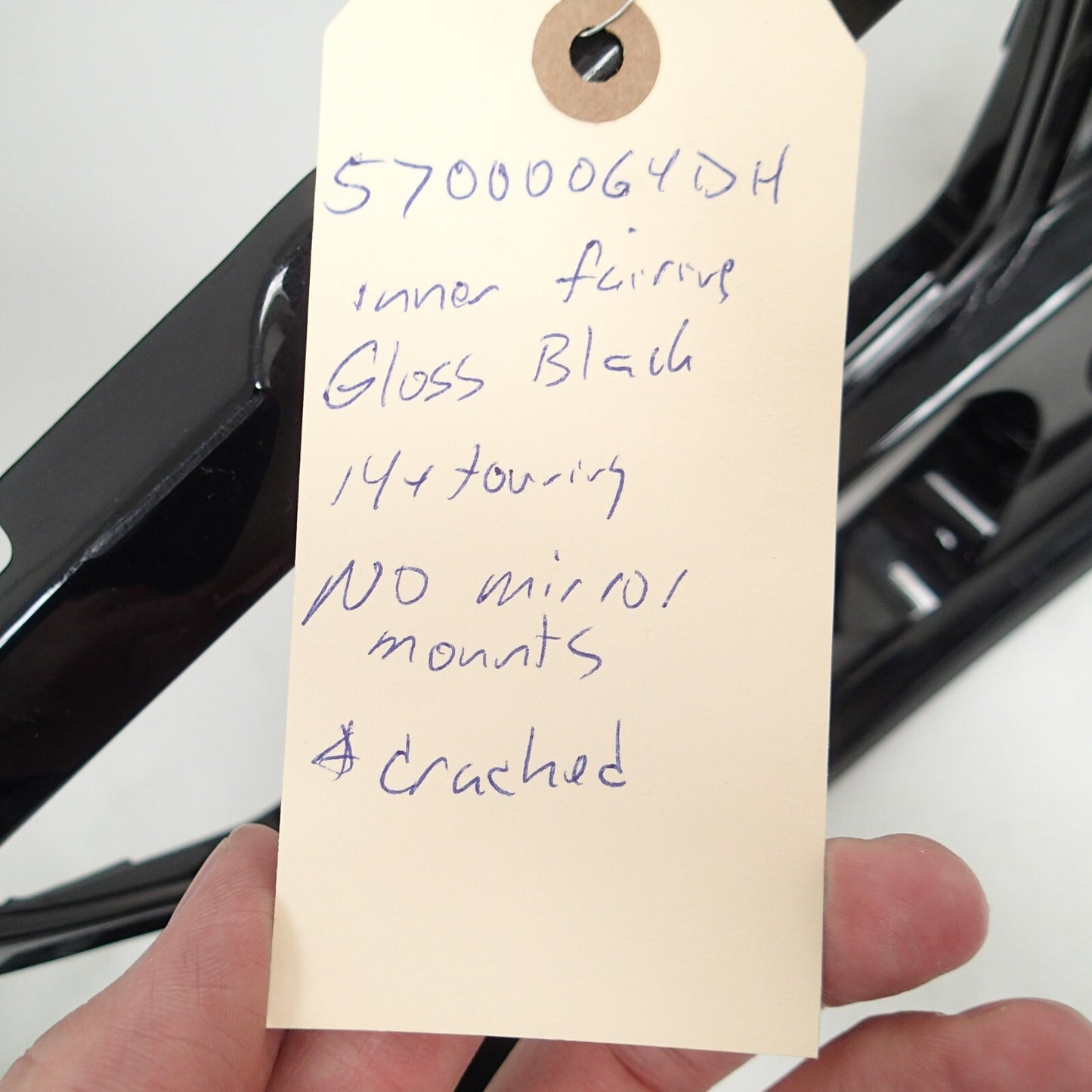 14-23 OEM Harley Touring Front Inner Fairing Batwing Fairing 57000064DH crashed