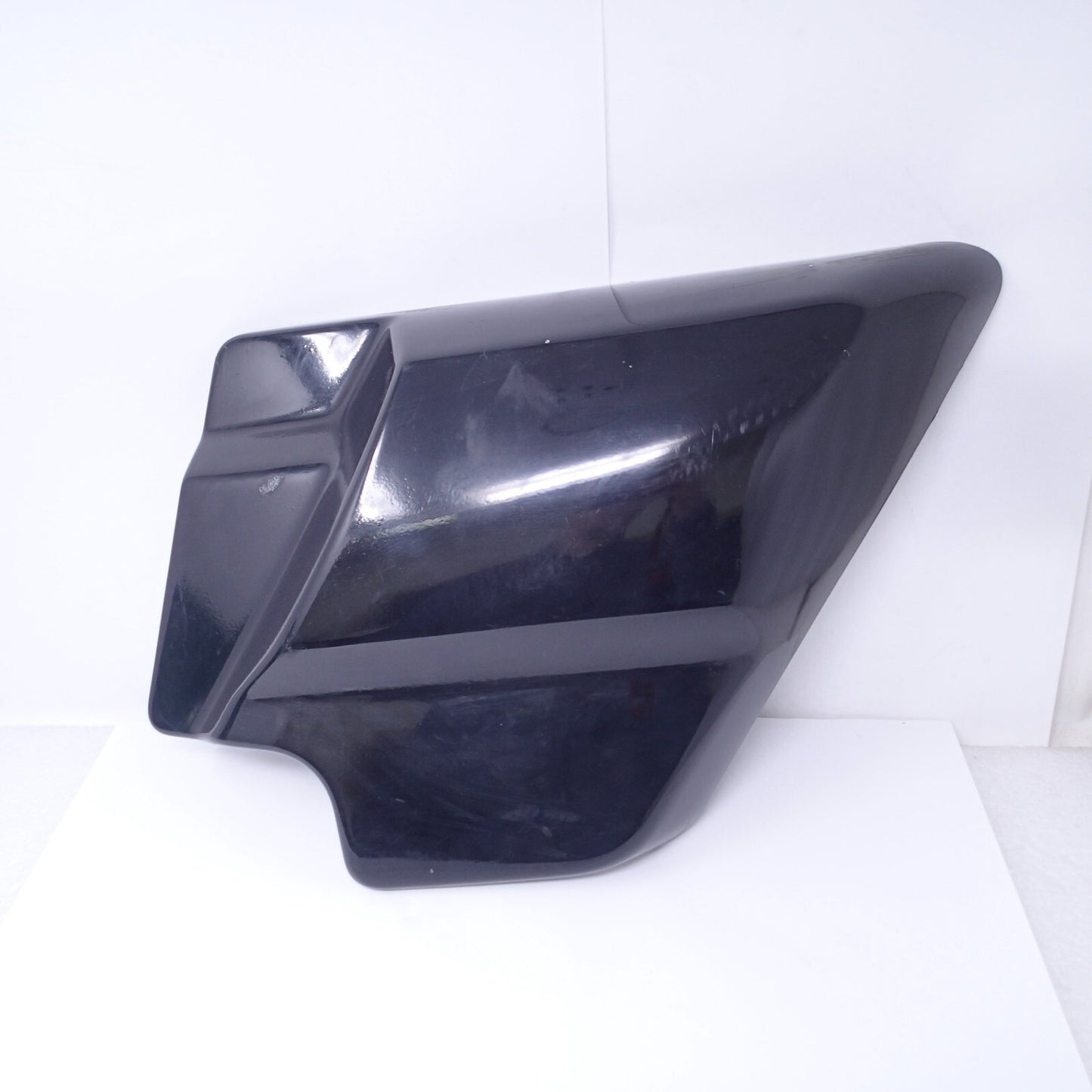 RIGHT 09-22 Harley Touring Road Glide Side Covers Fairings Black OEM 66048-09A