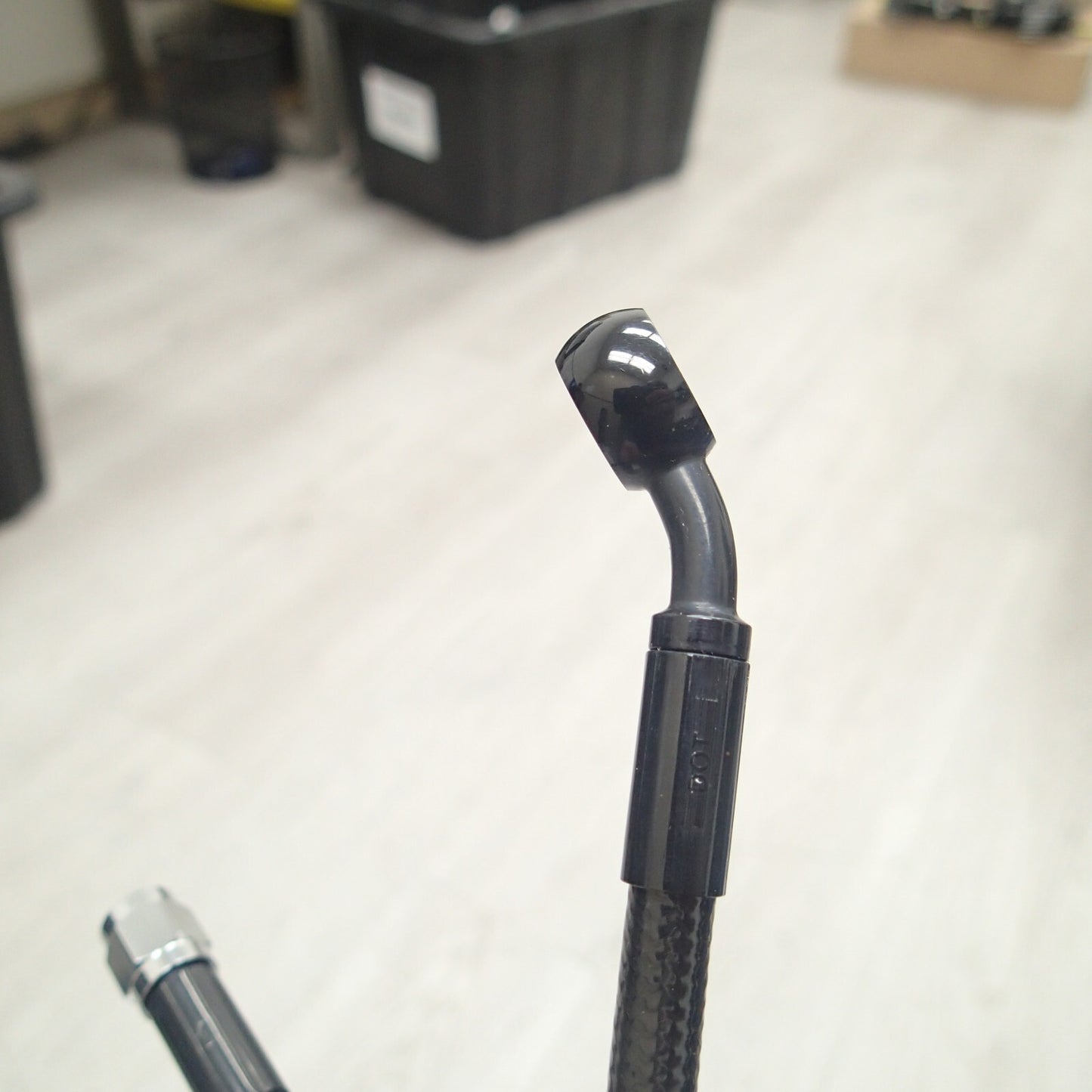 Harley Davidson New Upper Black Upper Brake  Line Touring? 34"  41800282