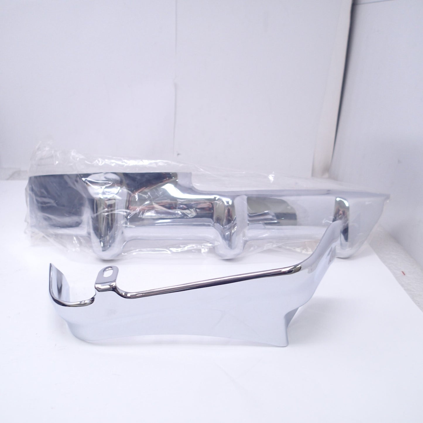 Harley  Davidson Inner Primary Cover - Chrome - New - 60849-10