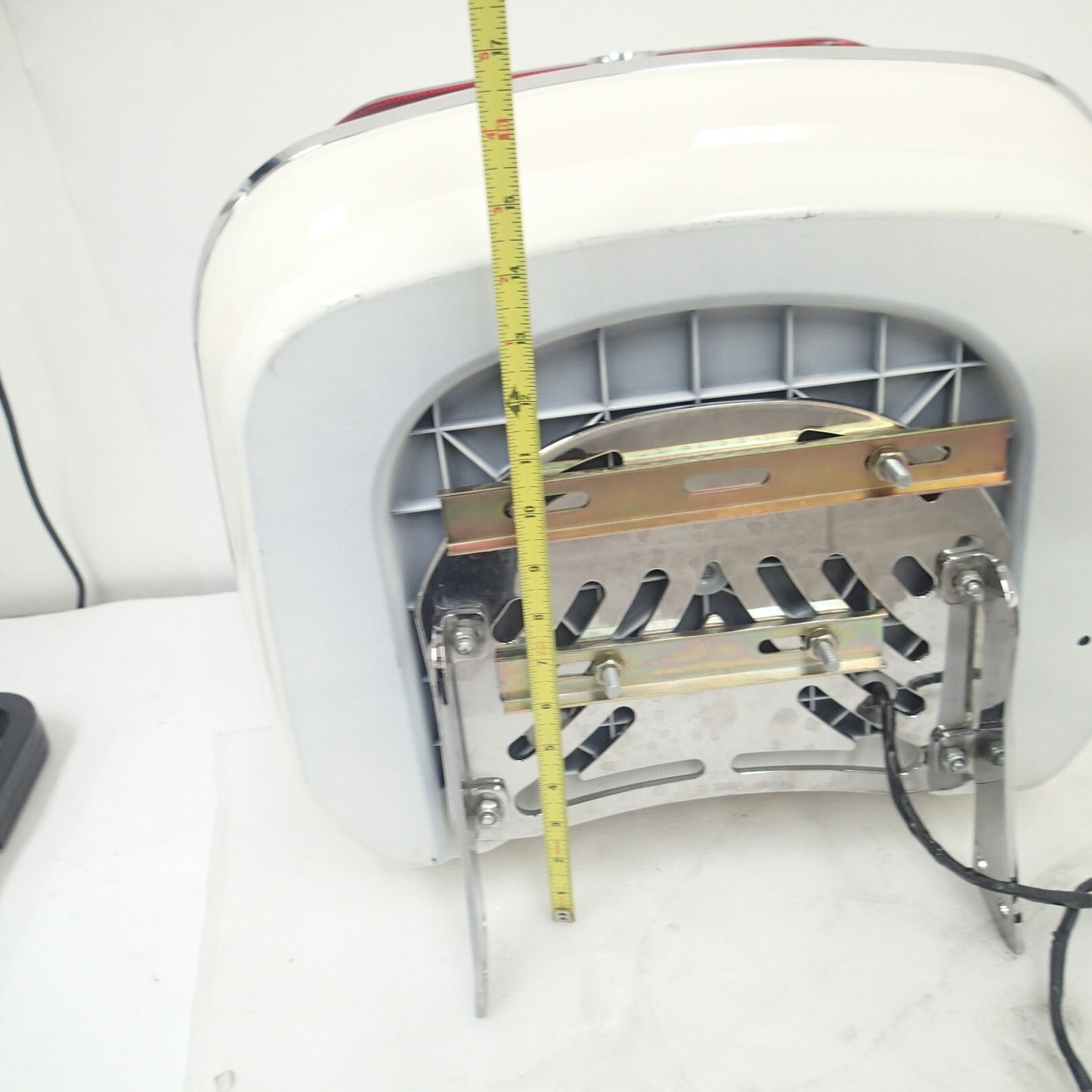 28L Universal Motorcycle Trunk Scooter Tail Box Suzuki