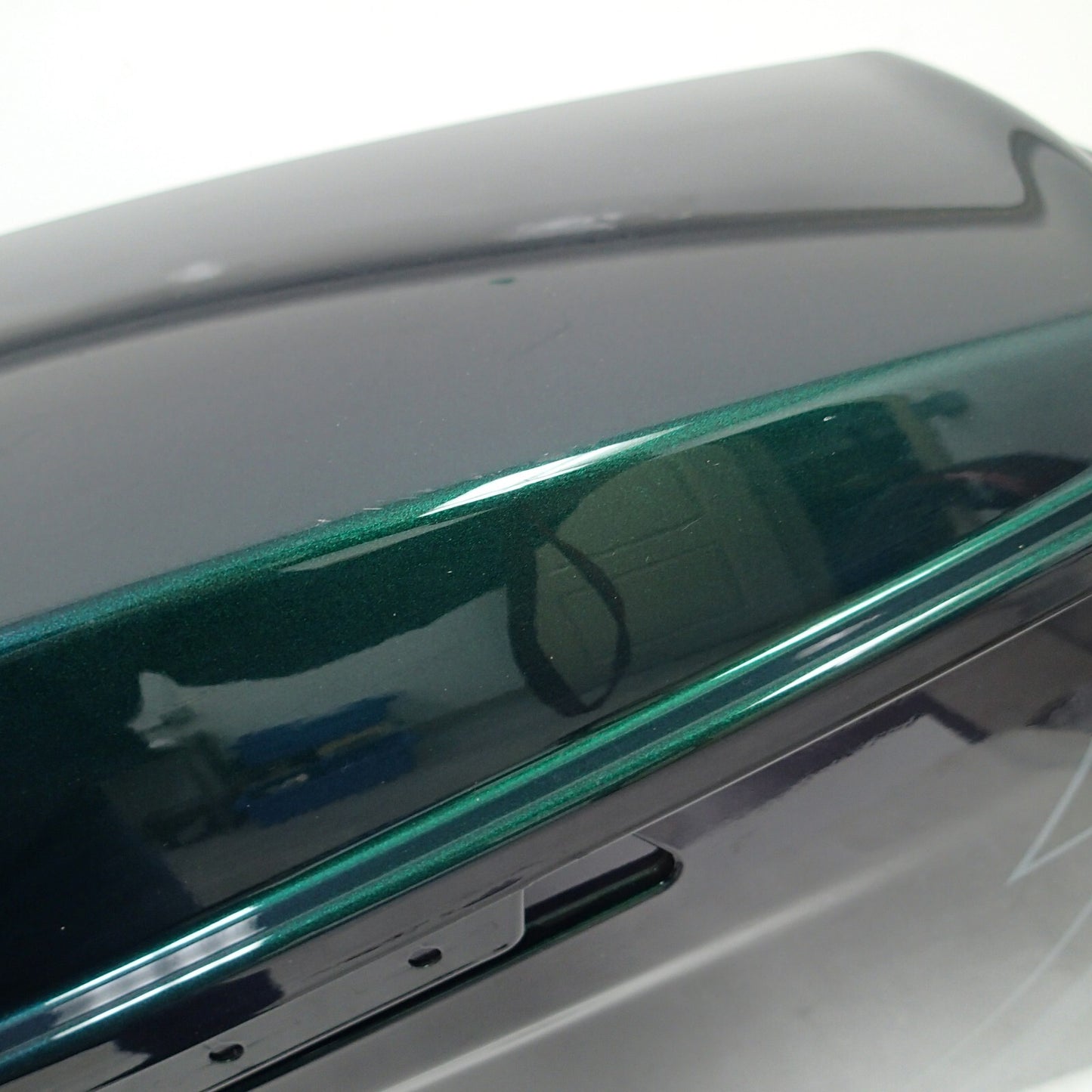 Harley-Davidson 2014Up Touring Left Saddlebag Snake Venom 90202184ETF + Lid