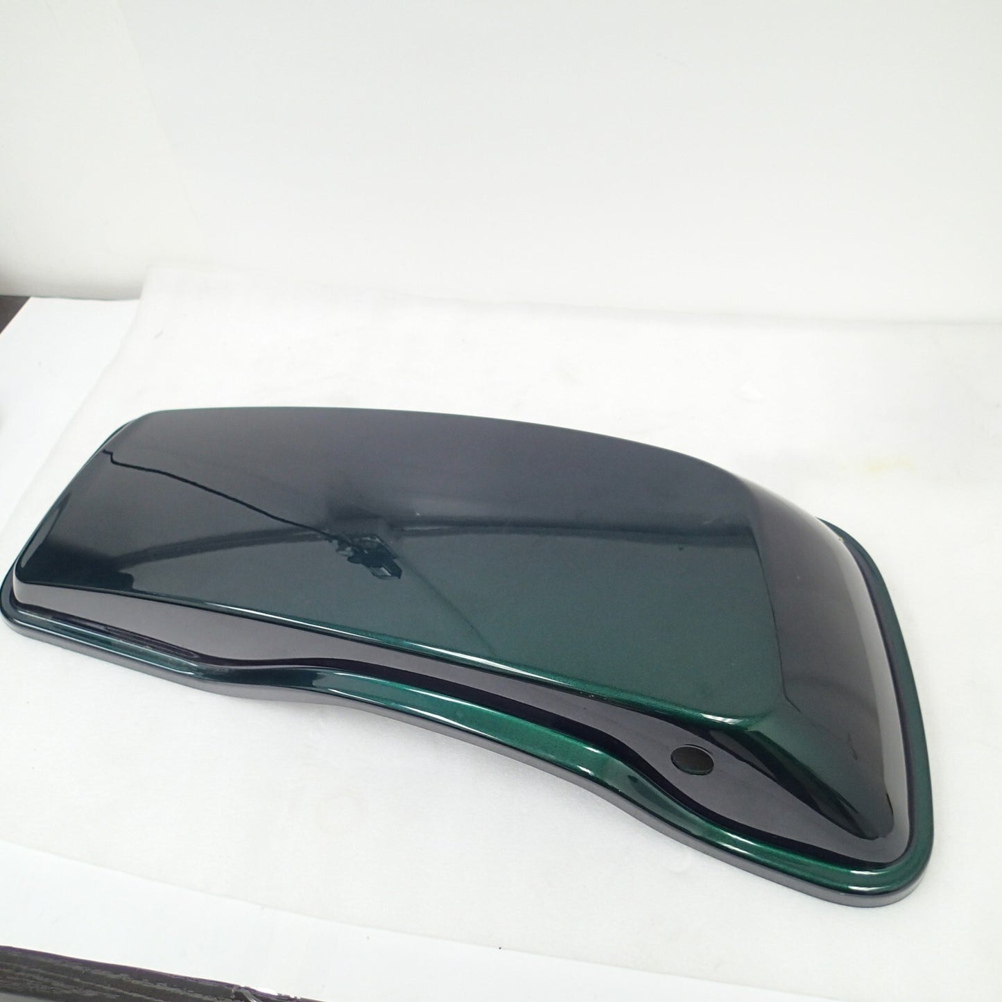 Harley-Davidson 2014Up Touring Left Saddlebag Snake Venom 90202184ETF + Lid