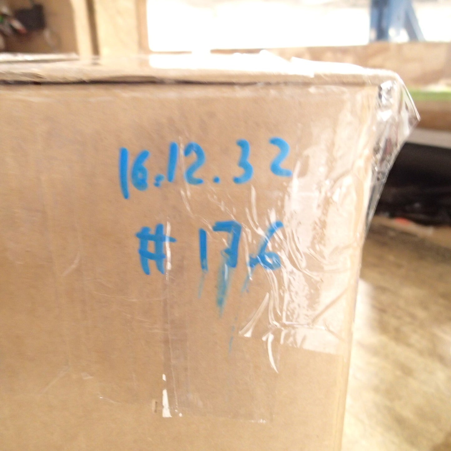 Harley-Davidson 2014Up Touring Left Saddlebag Snake Venom 90202184ETF + Lid