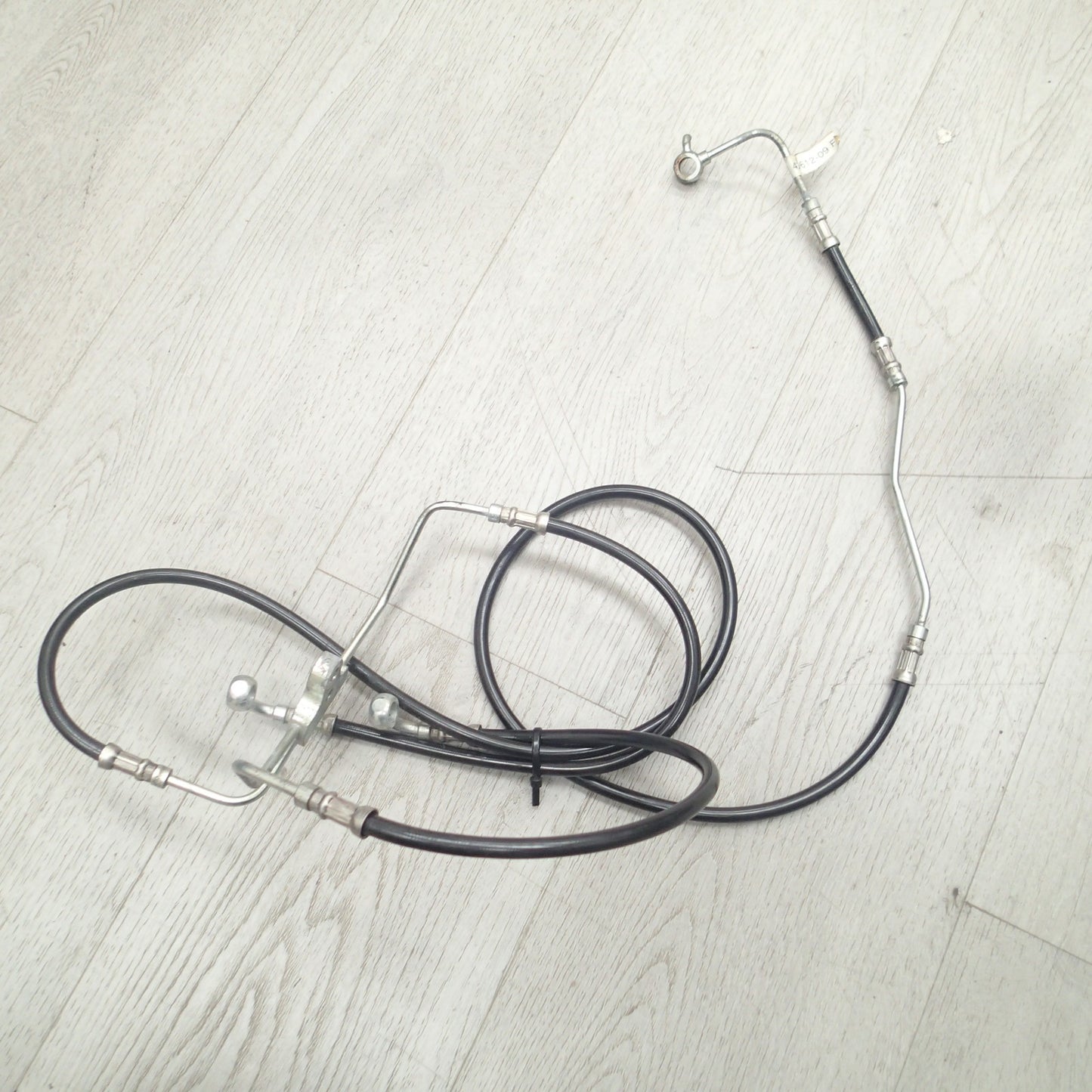 Harley Davison Touring Front Brake Line 40612-09