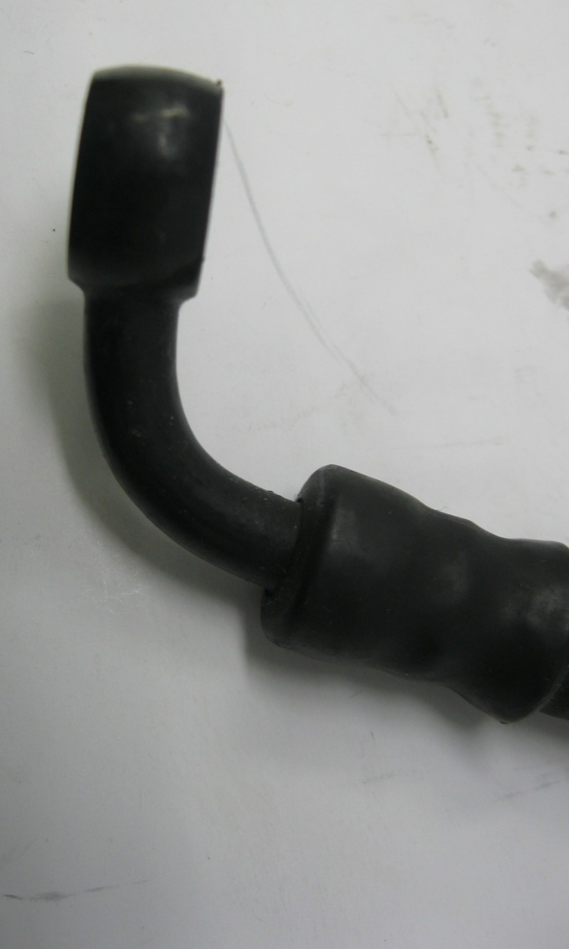 Harley-Davidson  OEM 91-94 FXSTC 93-94 FXDWG Front Brake Line 45112-84A