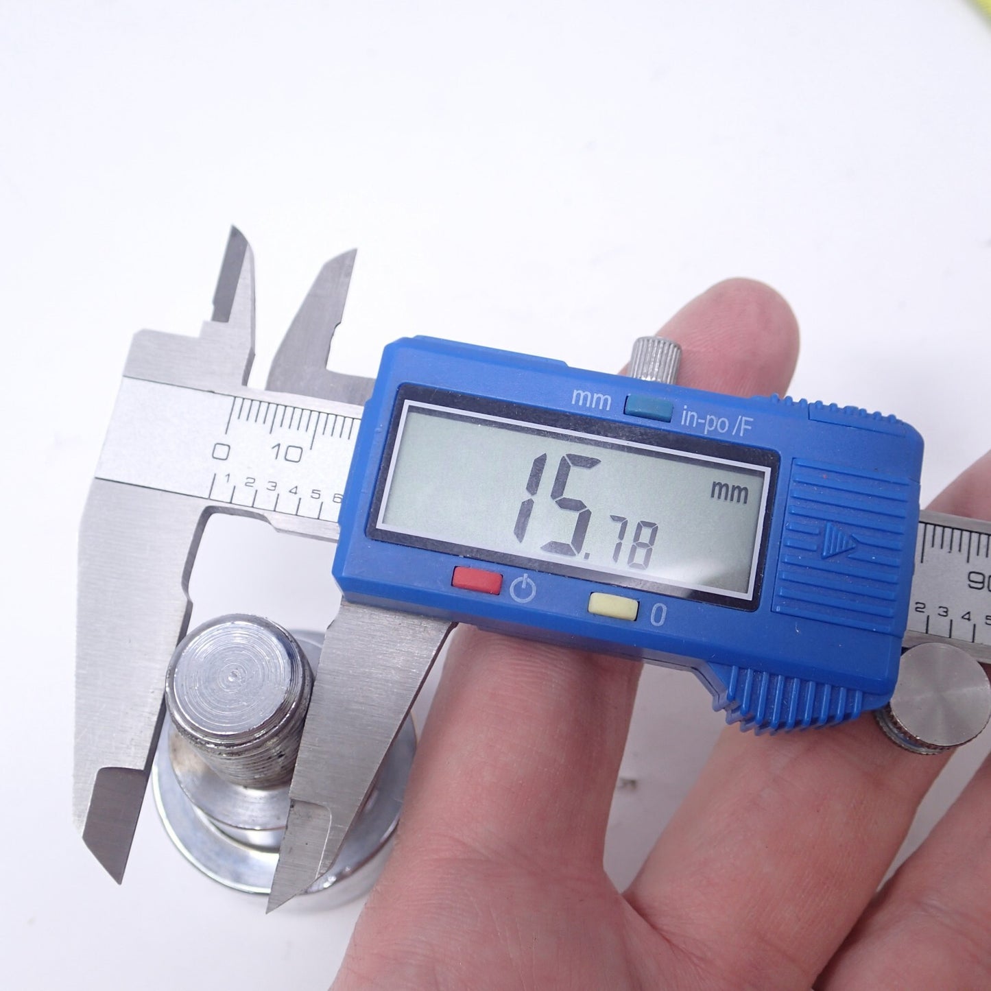 USED Oem Genuine Yamaha V-Star Chrome Grip End Bolt 5EL-26246-00-00 (SINGLE)