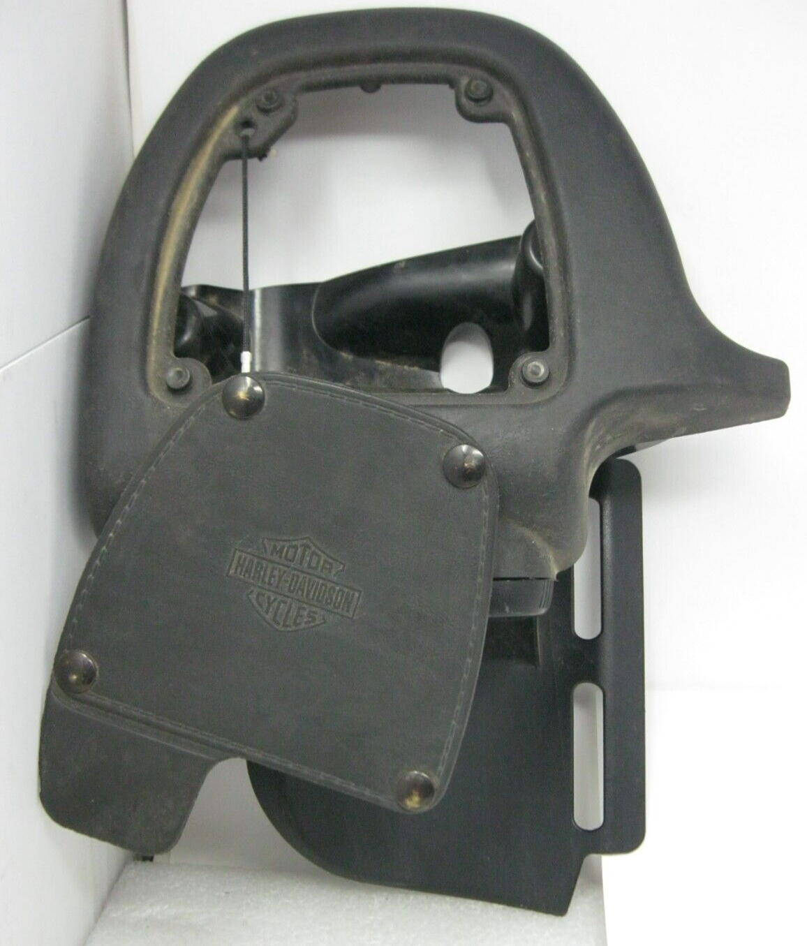 Harley-Davidson OEM 05-13 FLTRU, FLHTK LEFT Storage Compartment Assy. 58683-05