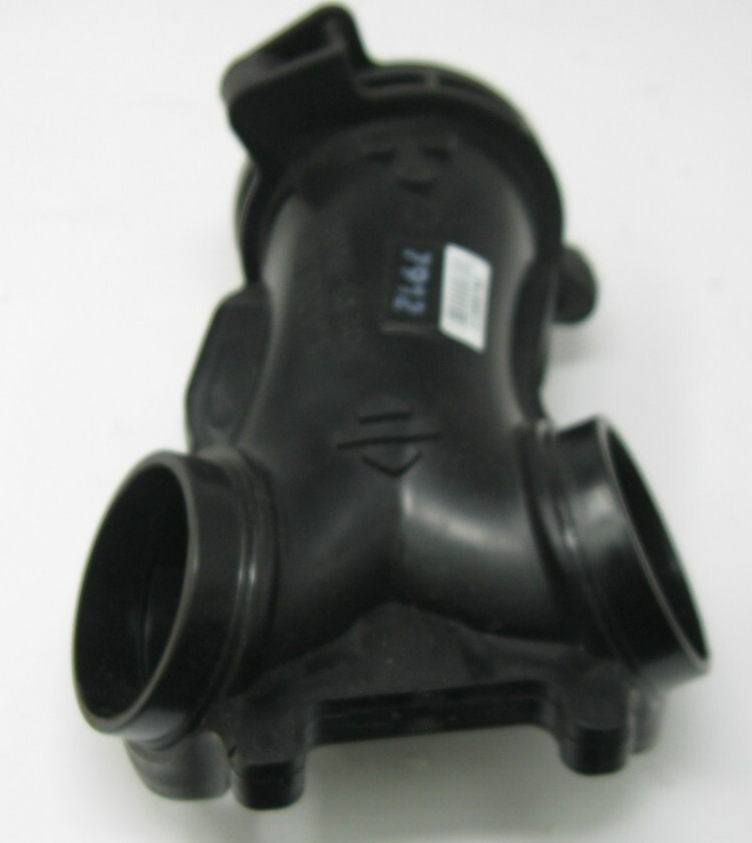 Harley-Davidson OEM 17 & Later Softail & Touring Intake Manifold 27300121