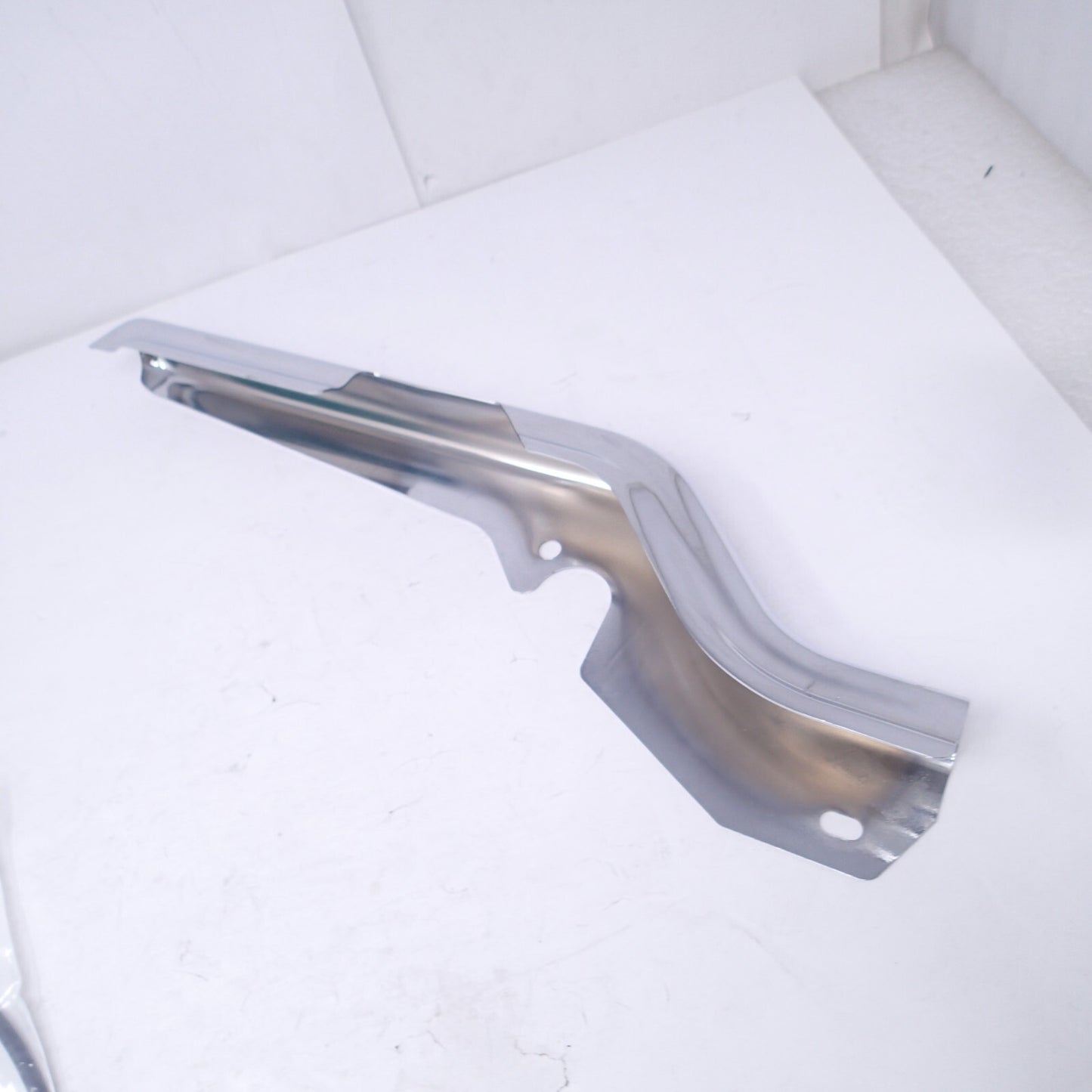 47502-97 HARLEY-DAVIDSON CHROME LEFT REAR FENDER STRUT FRAME COVER  SINGLE