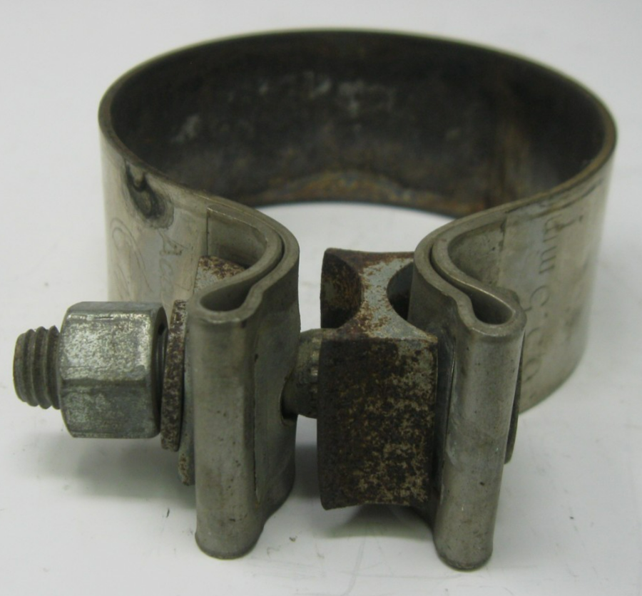Harley-Davidson OEM 17 & Later M8 Exhaust Clamp  65900015