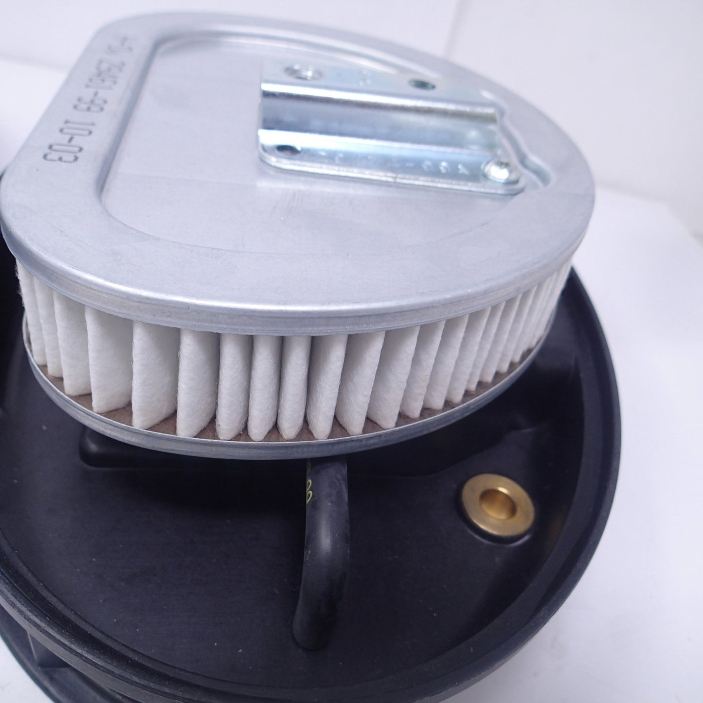 Genuine Harley OEM 08-16 Touring Oval 103 Air Cleaner & Chrome Cover filter moun