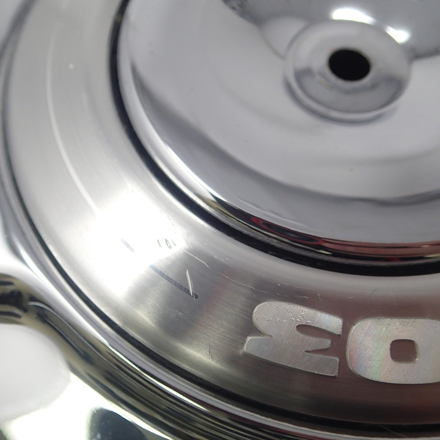 Genuine Harley OEM 08-16 Touring Oval 103 Air Cleaner & Chrome Cover filter moun