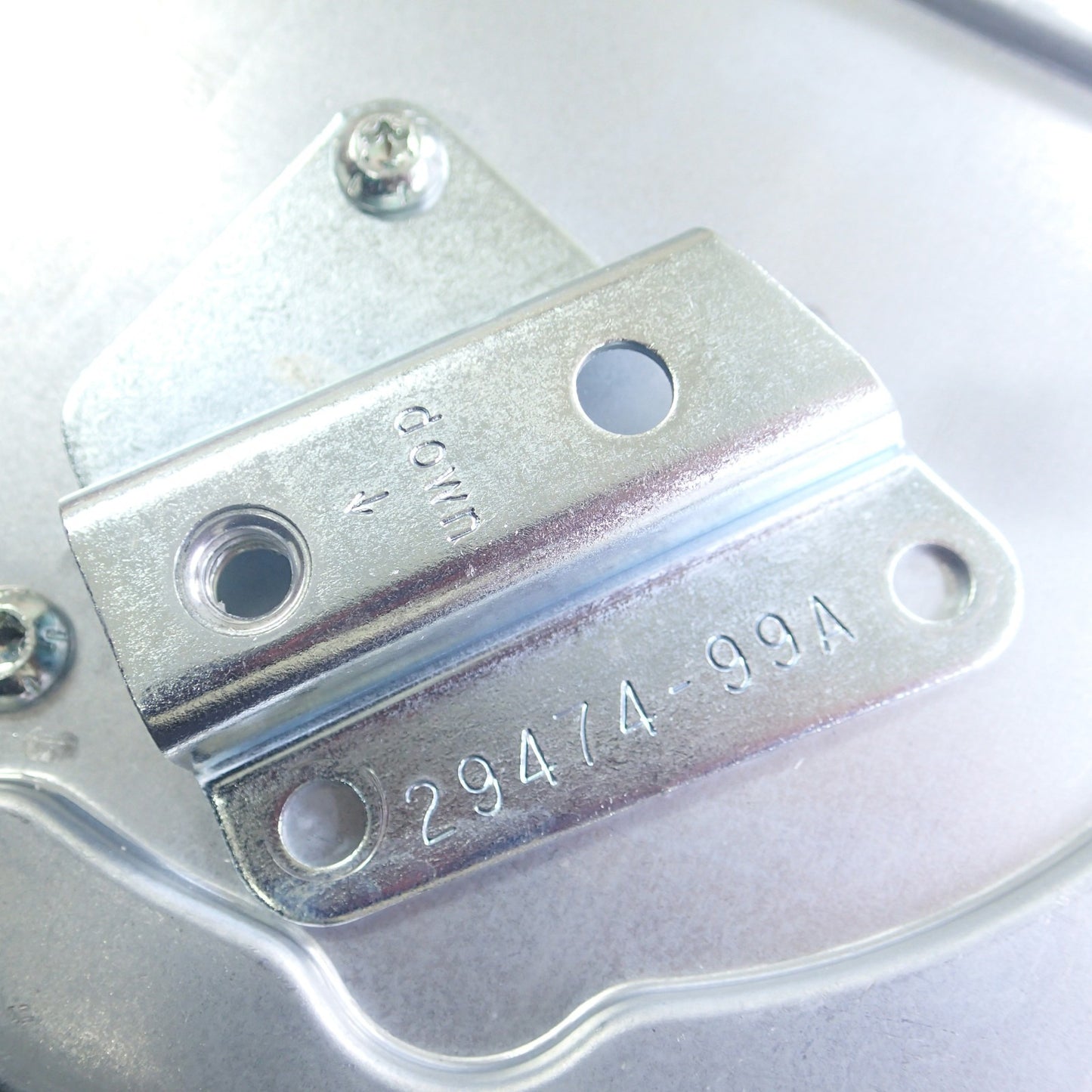 Genuine Harley OEM 08-16 Touring Oval 103 Air Cleaner & Chrome Cover filter moun