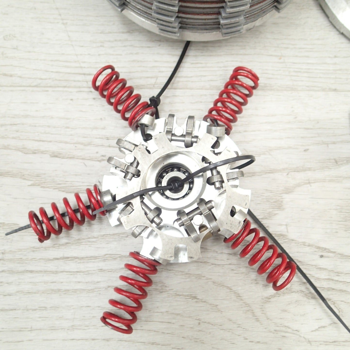 37970-03A RACE CLUTCH Twin CAM Model 90-99 EVO NOT FUUL SEE photo