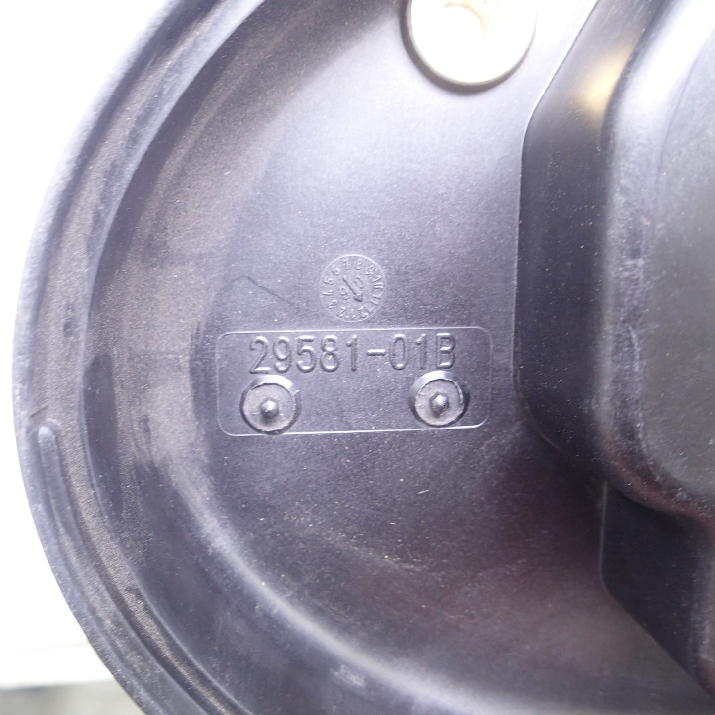 Harley Davidson Air Cleaner Backplate Assembly 08-15 Softail 29581-08