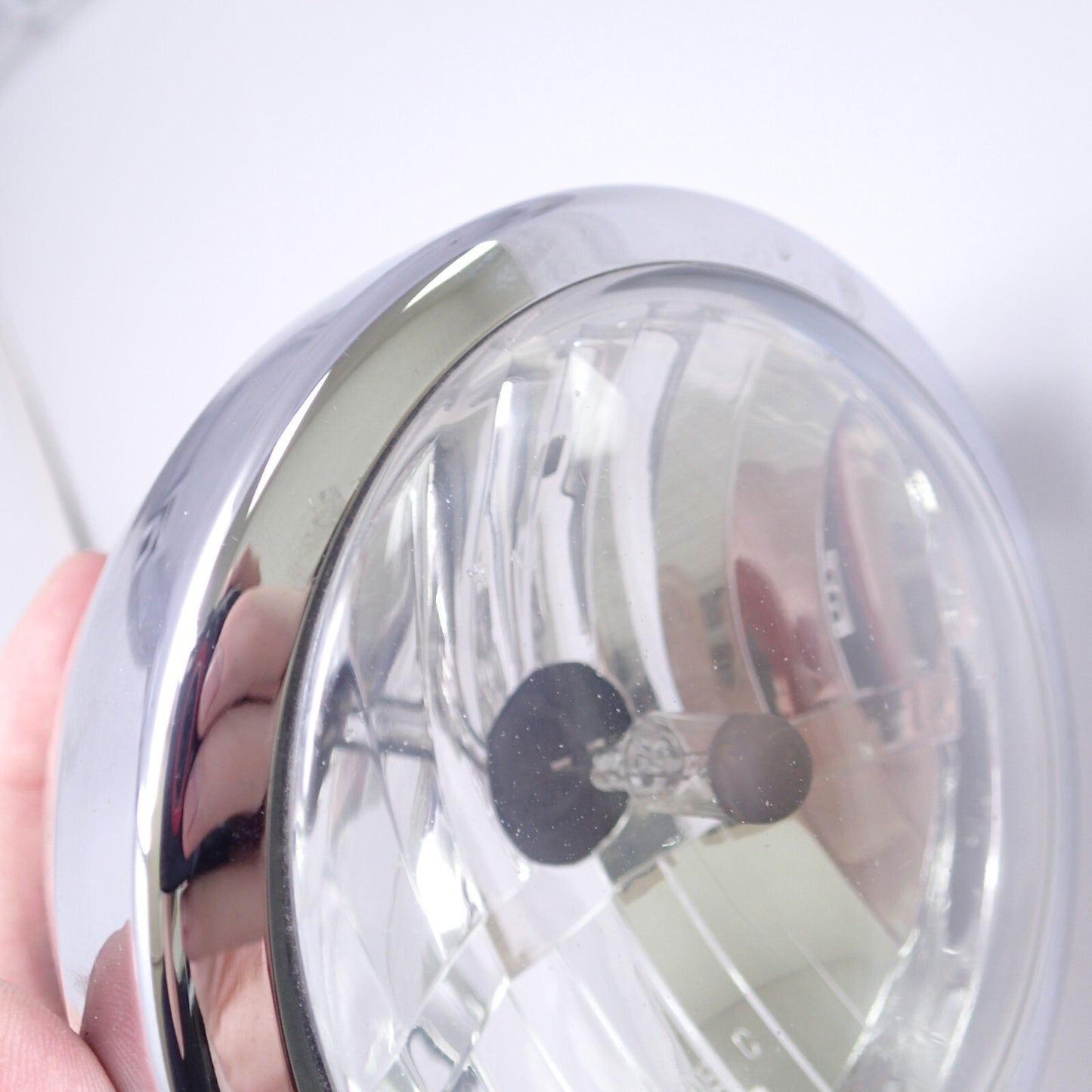 Harley Davidson  U/C FLSTNI FLHTCUI Passing Lamp Light Chrome Housing 68846-98C