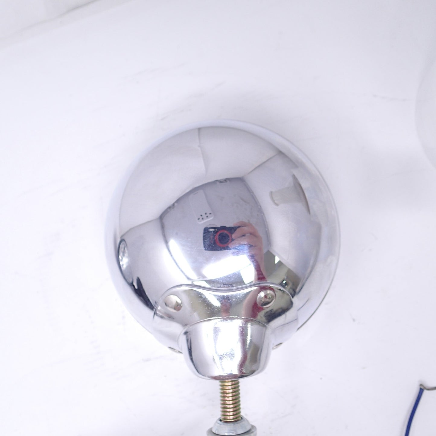 Harley Davidson  U/C FLSTNI FLHTCUI Passing Lamp Light Chrome Housing 68846-98C