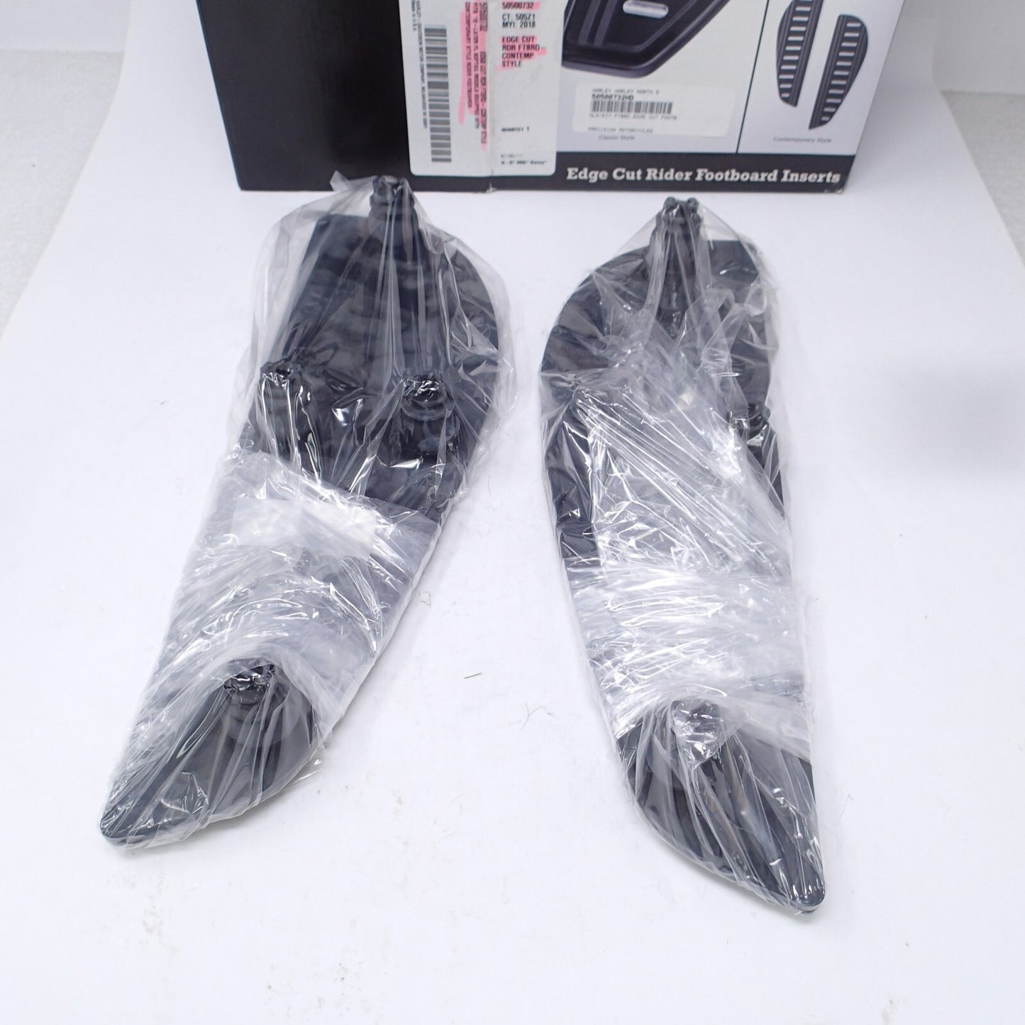 Harley Edge Cut Rider Footboard Insert Kit New - Contemporary Style 50500732