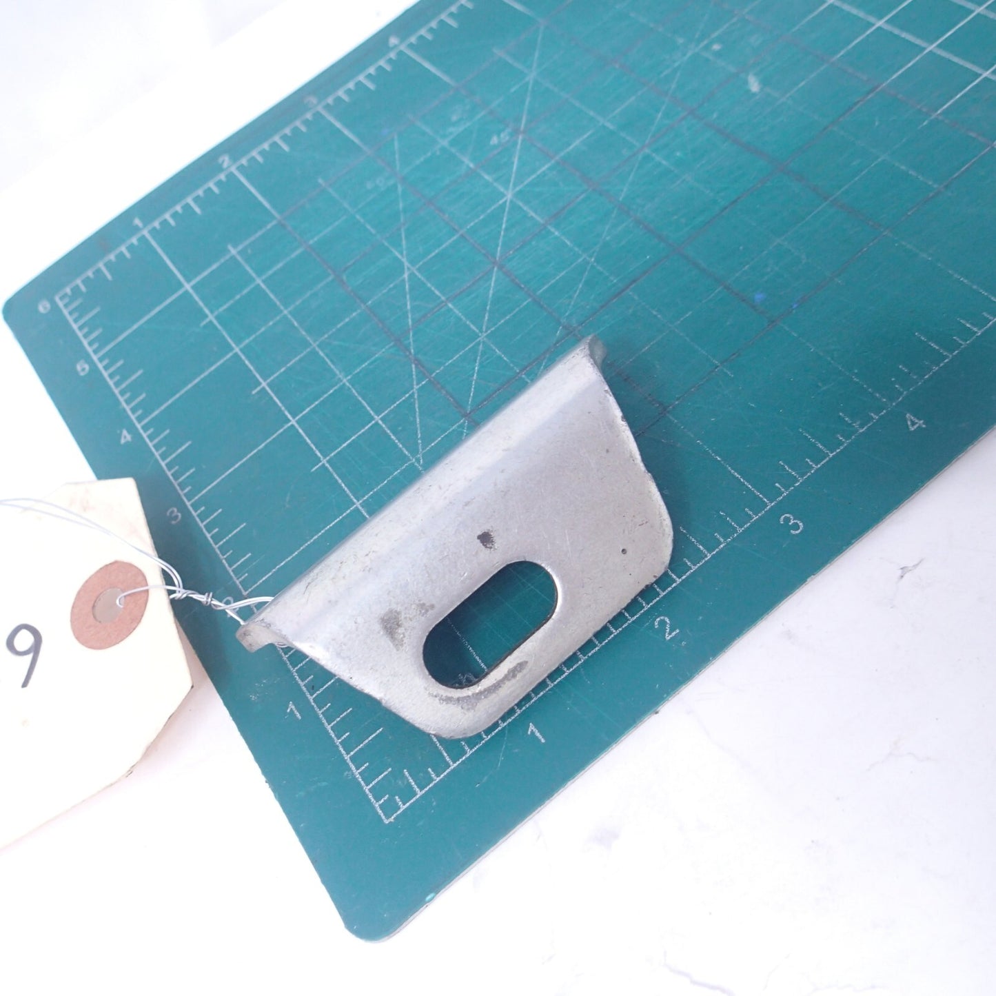 09-16 Harley Davidson FLH Touring BRACKET, REAR EXHAUST MOUNT 65678-09