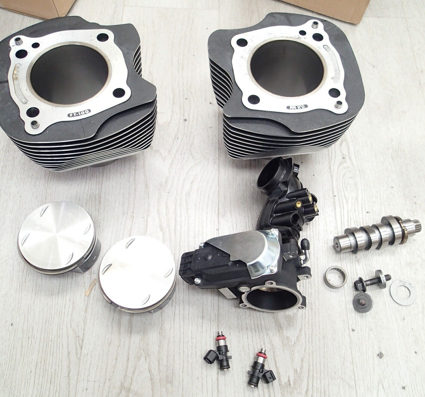 2018 Harley FLHC Softail Heritage Cylinder 107+ Piston Set camshaft M8 16800095